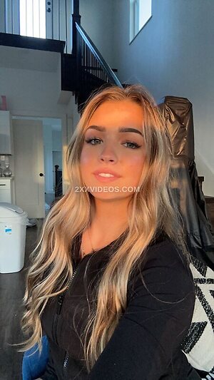 whitney robbins Nude Leaked Photo #17