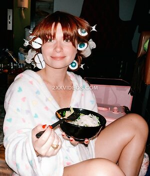 Willow Avalon photo