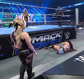 WWE Alexa Bliss Nude Leaked Photo #24