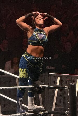 WWE Bayley photo