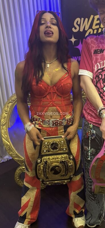WWE (AEW Sasha Banks / Mercedes Moné) Nude Leaked Photo #26