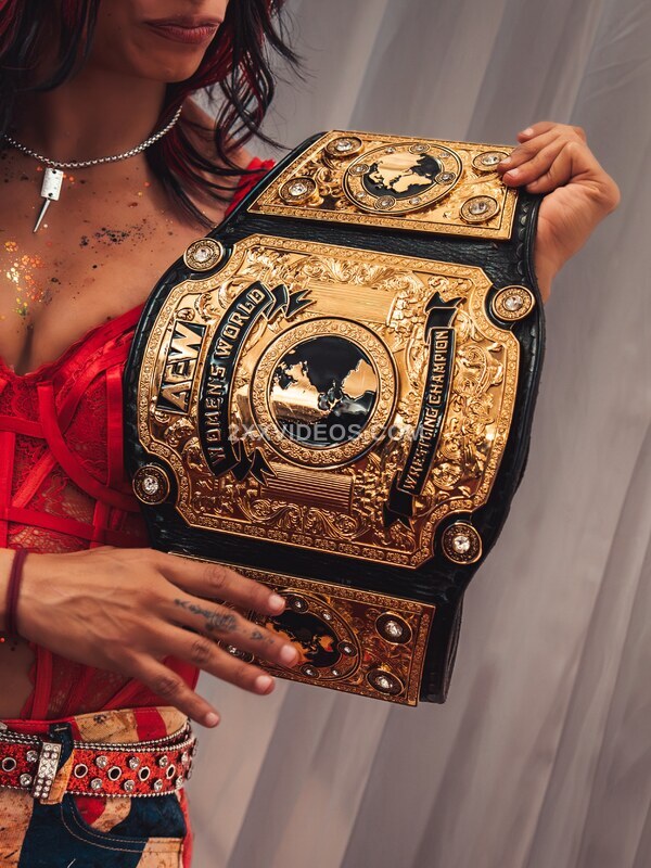 WWE (AEW Sasha Banks / Mercedes Moné) Nude Leaked Photo #174