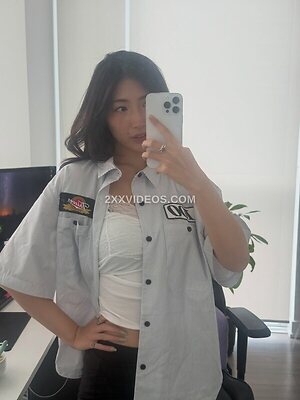 xChocobars Nude Leaked Photo #5