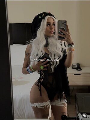 xclusivemelll Nude Leaked Photo #4