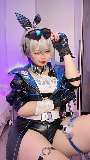 xiaoyaoyaoyao12 photo