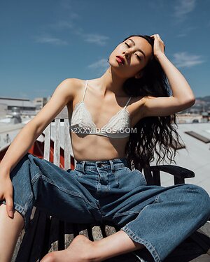 Xin Yu Nude Leaked Photo #12