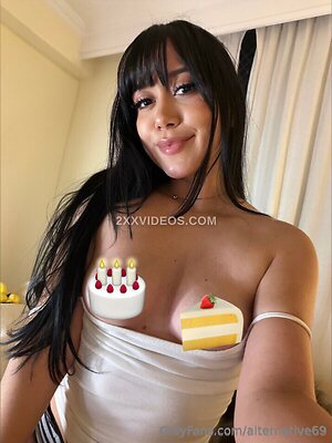 xo.alter Nude Leaked Photo #9