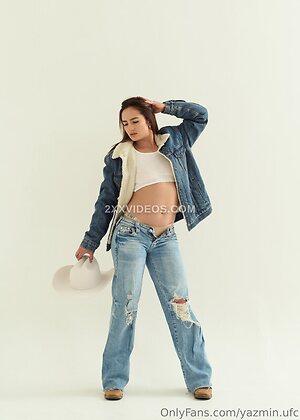 Yazmin Jauregui photo