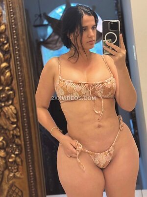 Yilian Cruz Nude Leaked Photo #2