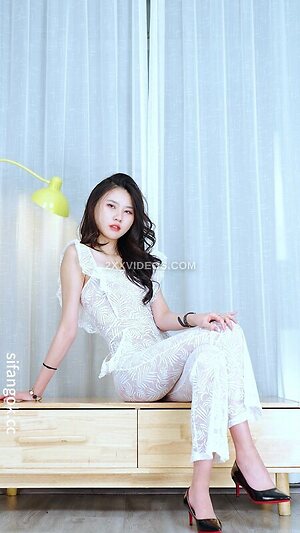 yingxiu.xyz Nude Leaked Photo #431