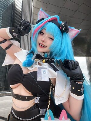 yinniie0 photo