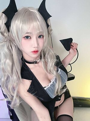 yomicoskr Nude Leaked Photo #23