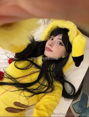 YourSmallDoll photo