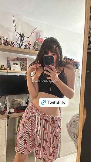 Yquen Nude Leaked Photo #8