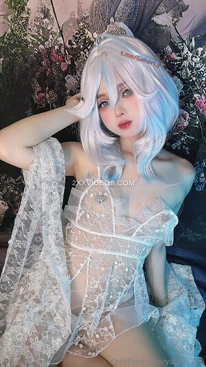 Yui Chan Nude Leaked Photo #8