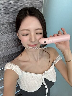 Shin Yu Na Nude Photos