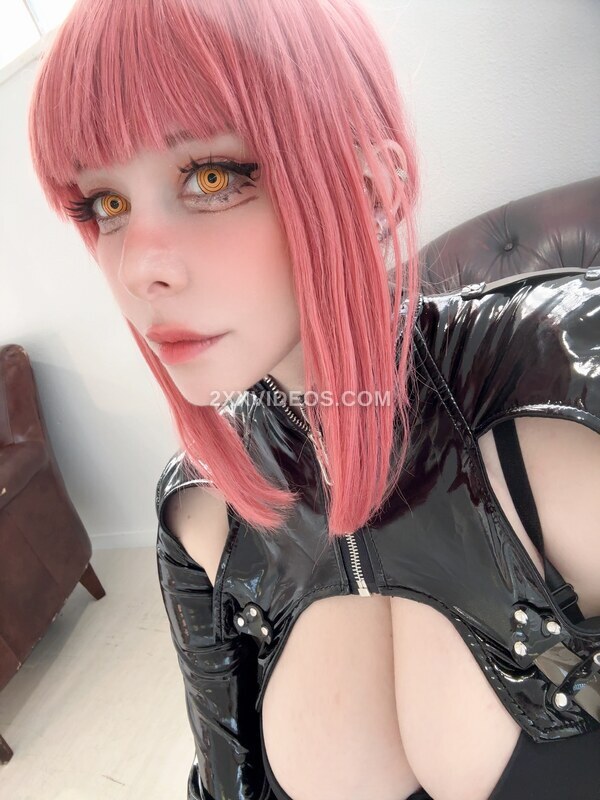 Yuriko Tiger photo