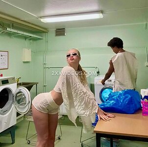 Zara Larsson photo