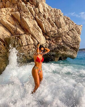 Zeynep Başak Tulunay Nude Leaked Photo #29