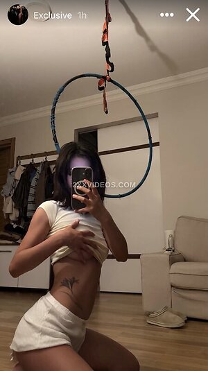 zeynpssii Nude Leaked Photo #18