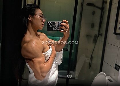 Zēng Yáo Nude Leaked Photo #2
