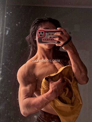 Zēng Yáo Nude Leaked Photo #5