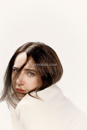 Zoe Kazan Nude Leaked Photo #3