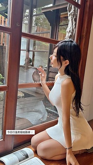 ZOE SO photo