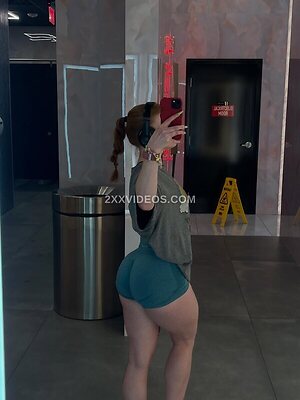 Zoe Tierney Nude Leaked Photo #16
