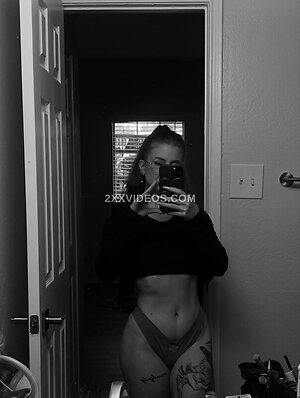 Zoe Tierney Nude Leaked Photo #67
