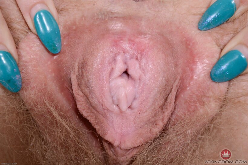 Asian nude photo 19 — Vestacia Jon-Quil reveals her hairy crotch and big tits as an amateur babe