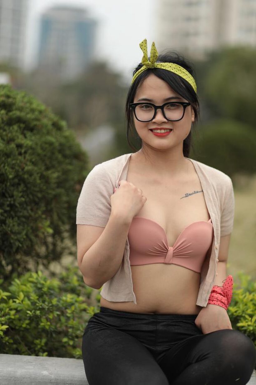 Cute girl flashing in public in glasses, photo 1 of 21