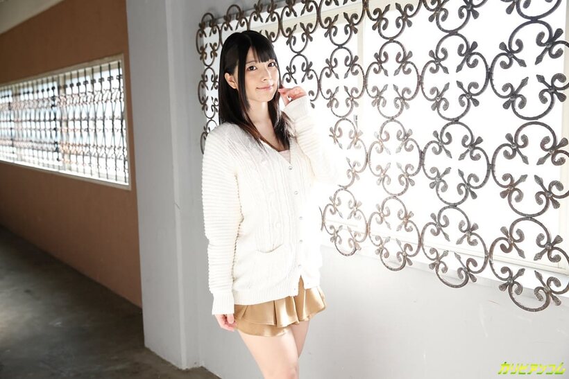 Photo 1 — Ai Uehara strokes herself in POV before a creampie after sex