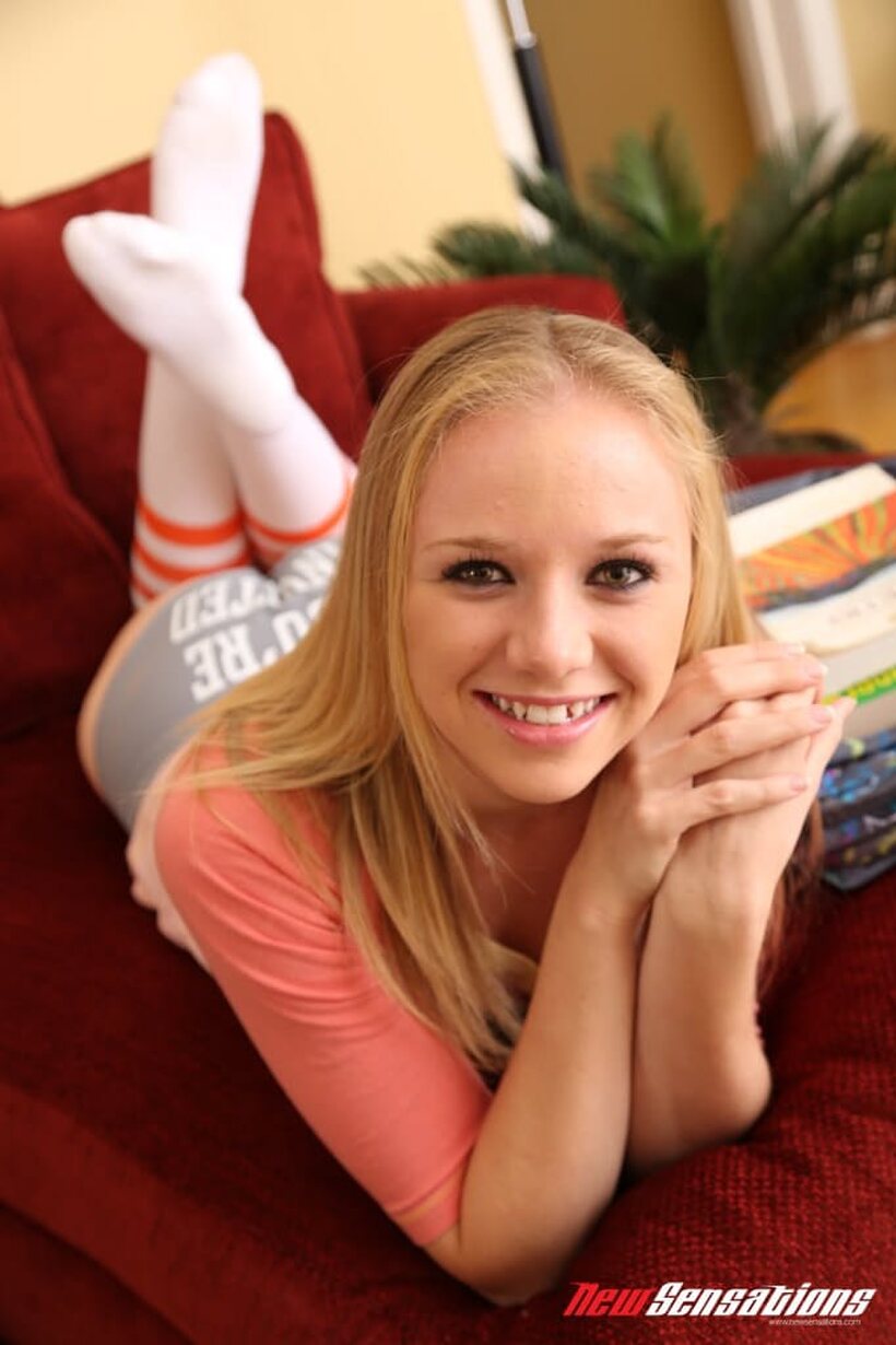 Erik Everhard pic 10 from the set «Erik Everhard and Tracey Sweet star in a sexy socks-and-panties cumshot scene»