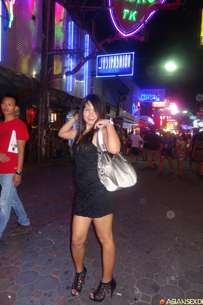 Amateur nude photo 3 — Mina ends the night with POV sex and her big ass on display