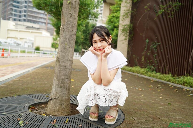 Anal nude photo 2 — Japanese girl gets naked and starts taking it in the ass