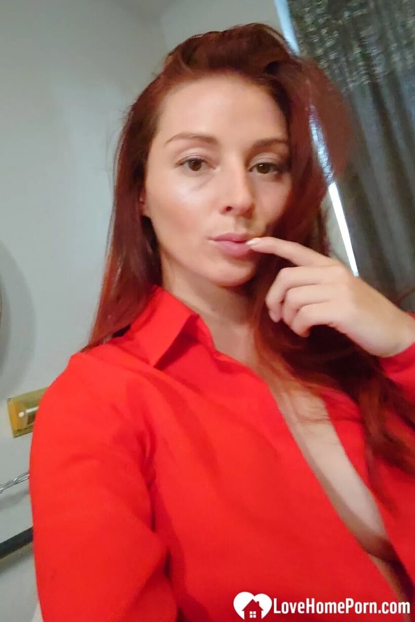 Lelya Mult snaps nude selfies, showing tattoos and huge tits, photo 19 of 19