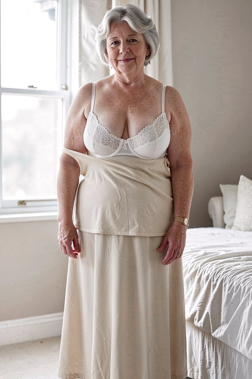Ai nude photo 2 — Granny poses naked in 16 pics