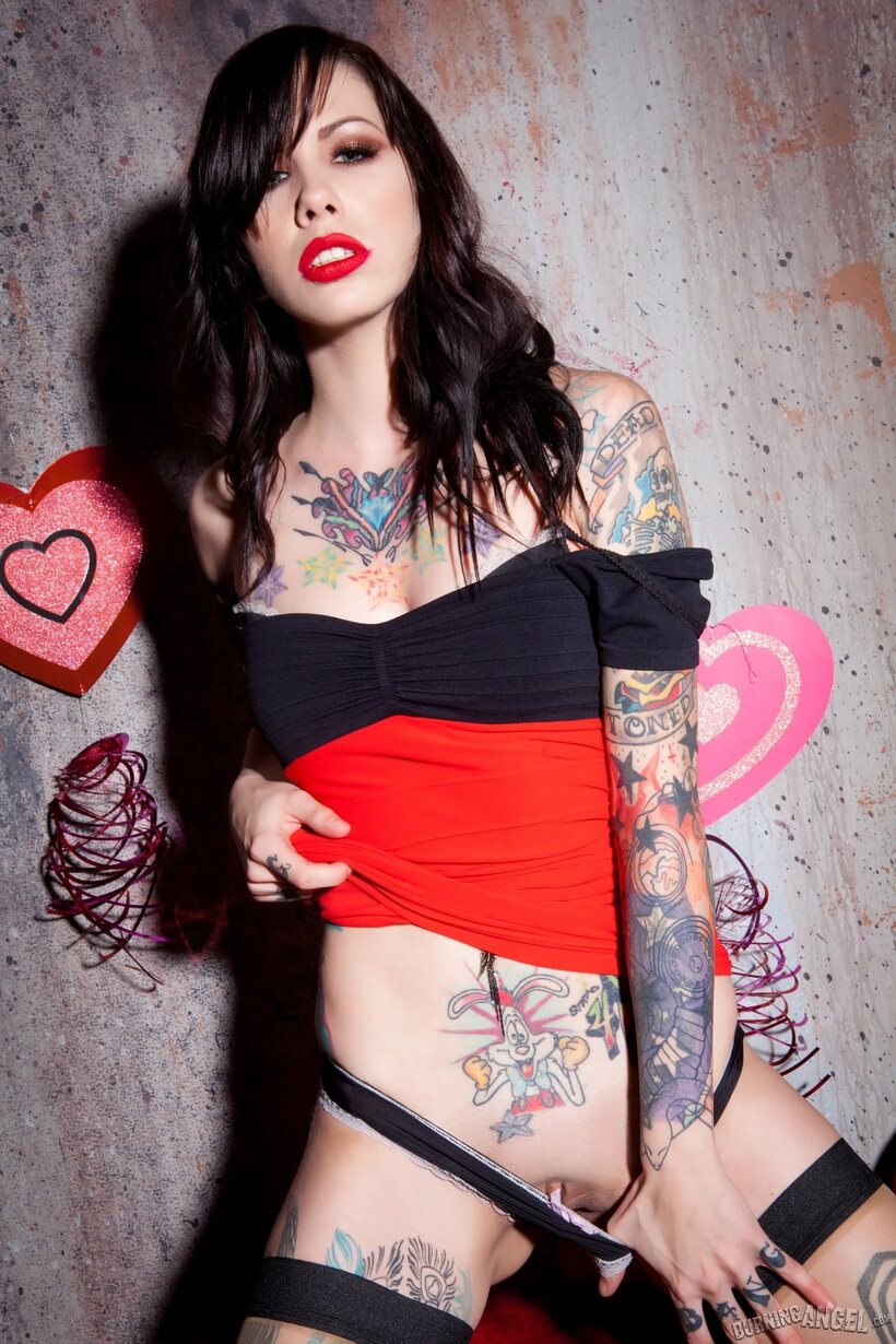 Krysta Kaos nude photo 5 — Tattooed Krysta Kaos flaunts her natural tits and ass while masturbating