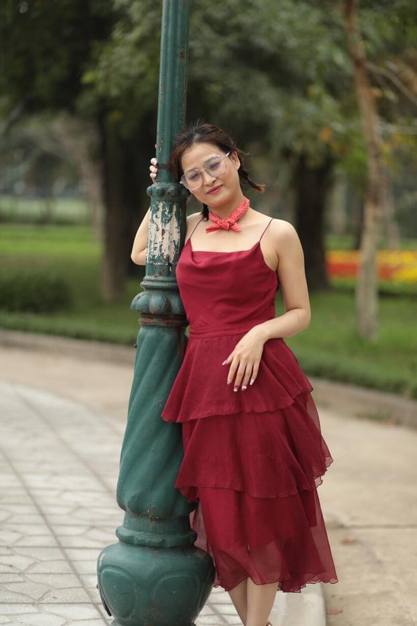 Photo 16 — Nerdy girl gets naked and starts flashing in public in public