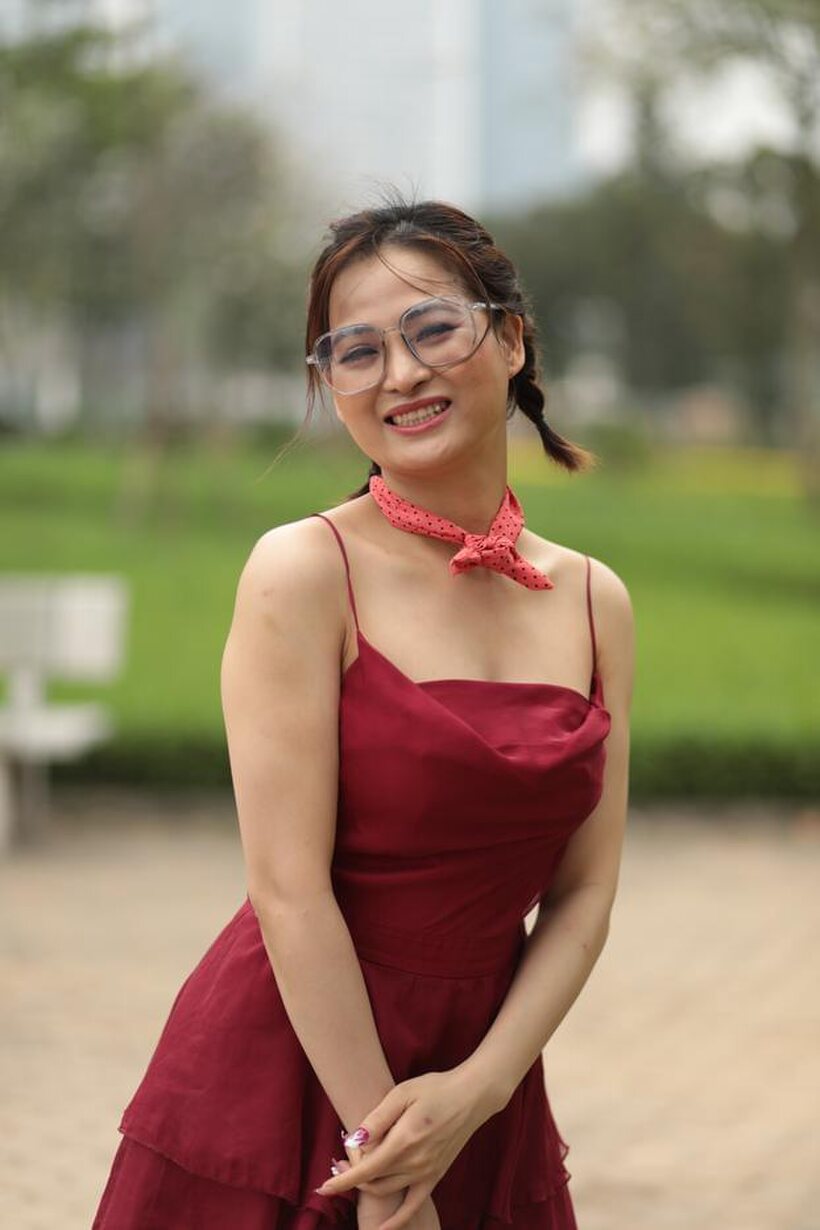 Photo 20 — Nerdy girl gets naked and starts flashing in public in public