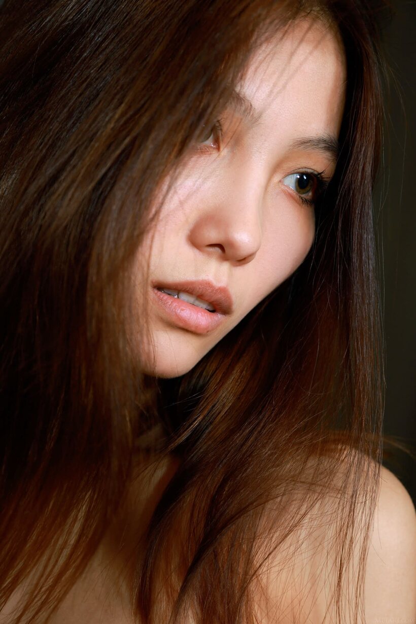 Photo 6 — Anna Aki poses solo, flashing her skinny Asian body and pretty face