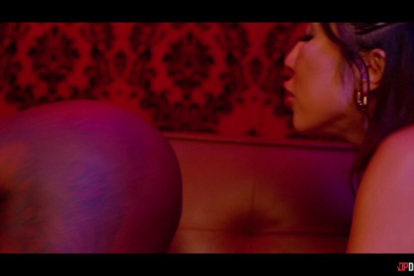Nicole Doshi and Baby Gemini get railed together in dim group sex, photo 11 of 21