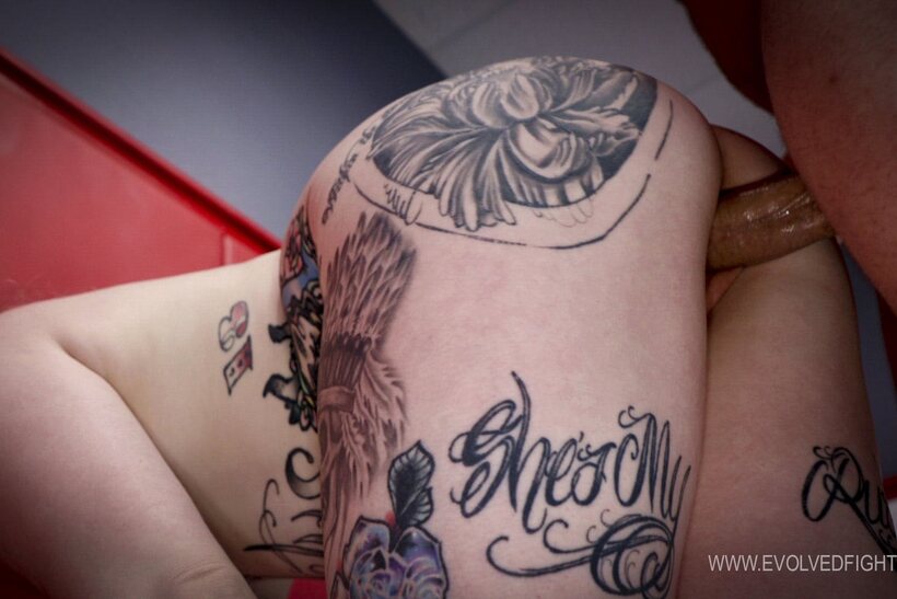 Image 18/21: Tattooed teen Kaiia Eve grapples with a big guy before deep sex