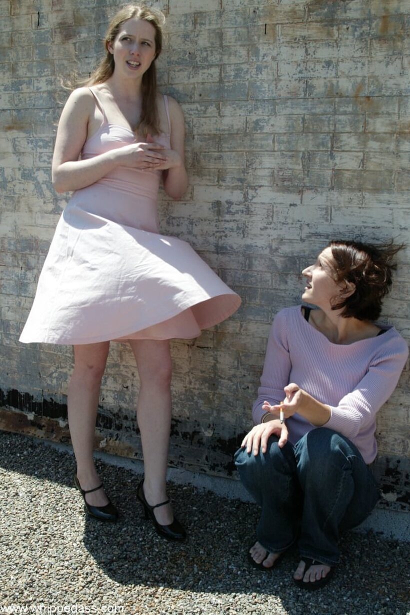 Blonde Princess Kali gets naked outdoors with Andy Ray (shot 14)