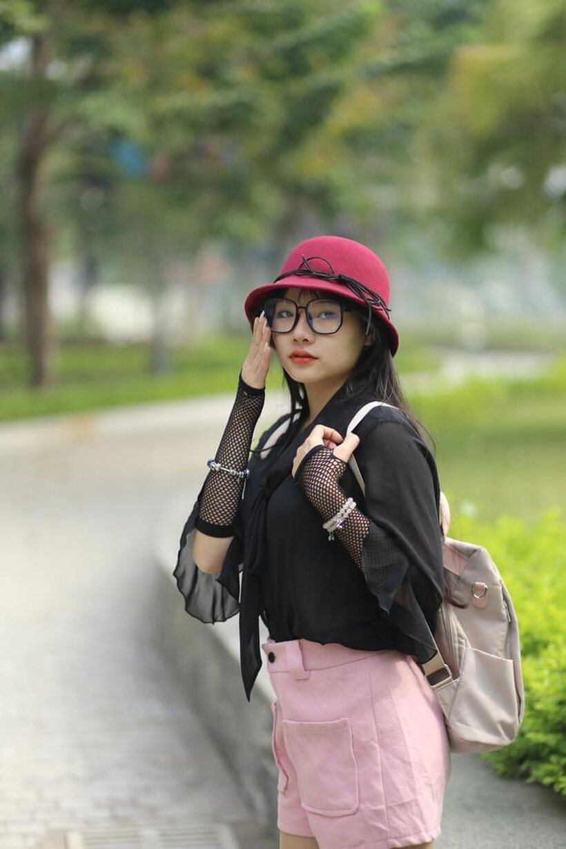 Asian nude photo 5 — Asian girl strips out of her shorts and poses naked