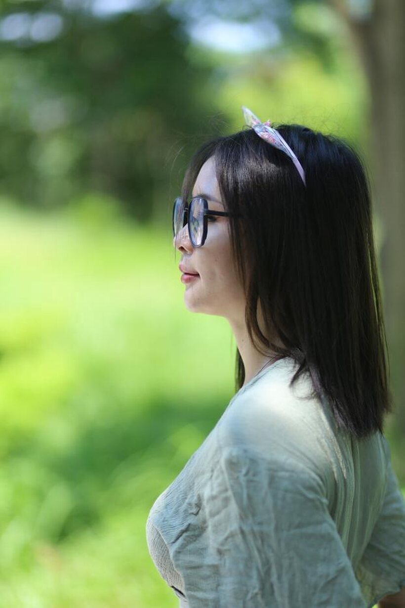 Image 17/21: Beautiful girl in a skirt shows her ass outdoors