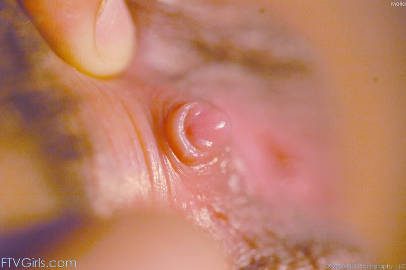Avena Lee pic 14 from the set «Close-up on Avena Lee as she displays her clit and takes a dildo»
