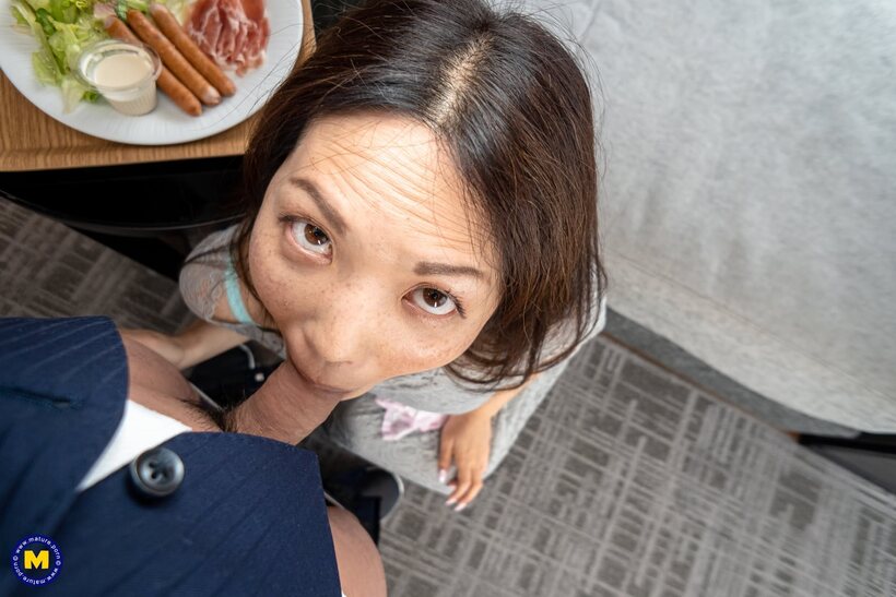 Photo 3 — Midori Minami gets creampied after dinner and fucking in POV