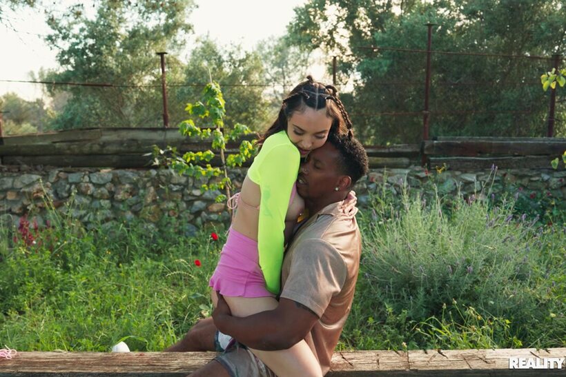 Catherine Knight nude photo 15 — Fully clothed outdoors, Catherine Knight gets her pussy filled black